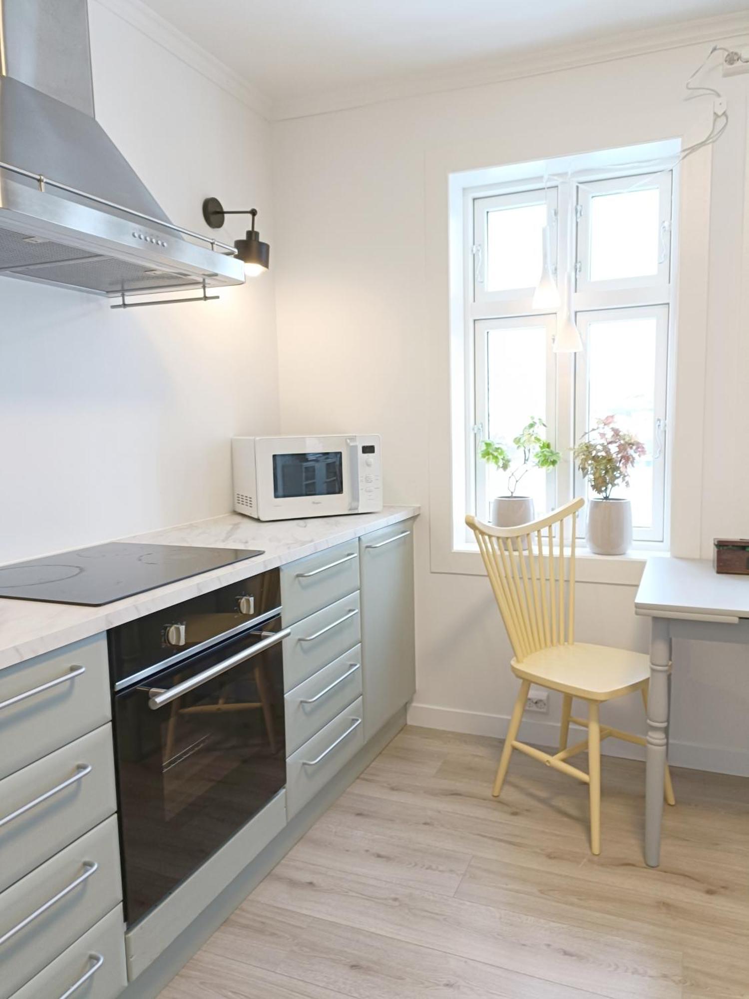 Вілла Charming House In Ulsteinvik With Free Parking Екстер'єр фото