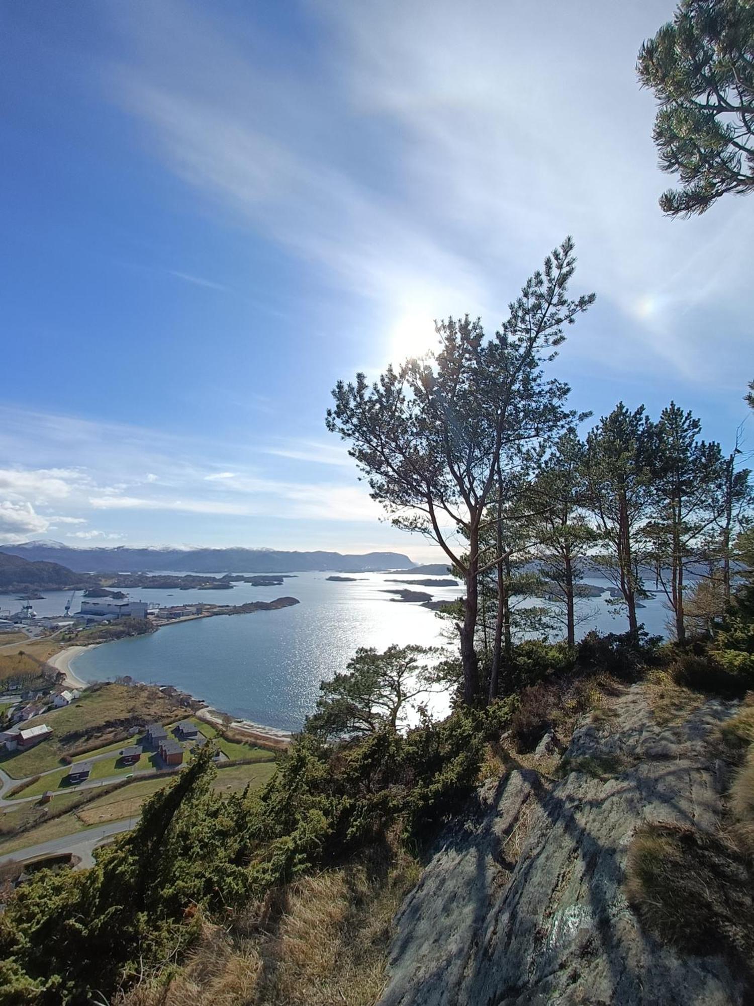 Вілла Charming House In Ulsteinvik With Free Parking Екстер'єр фото